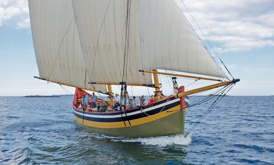 Salem: Historic Schooner Sailing Cruise - Drinks, snacks, and what to bring