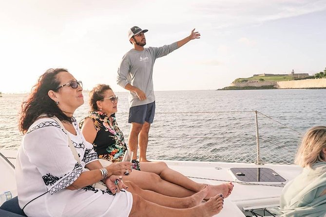 San Juan Bay Day Sail with Drinks Included - San Juan Bay Marina: allow time before the boat leaves