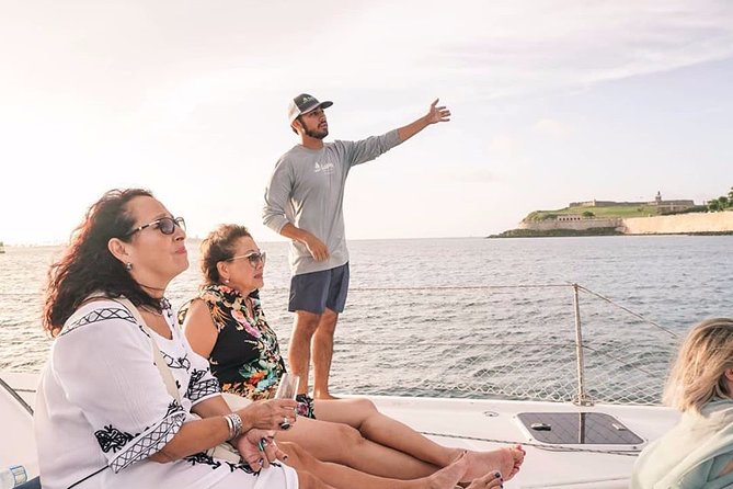 San Juan Catamaran Sunset Sail with Drinks Included - What the six-person limit really adds