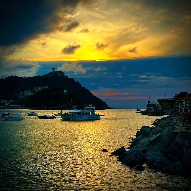 San Sebastian: Sustainable Catamaran Cruise with Audio Guide - Miramar Palace and the Paseo Nuevo sea wall