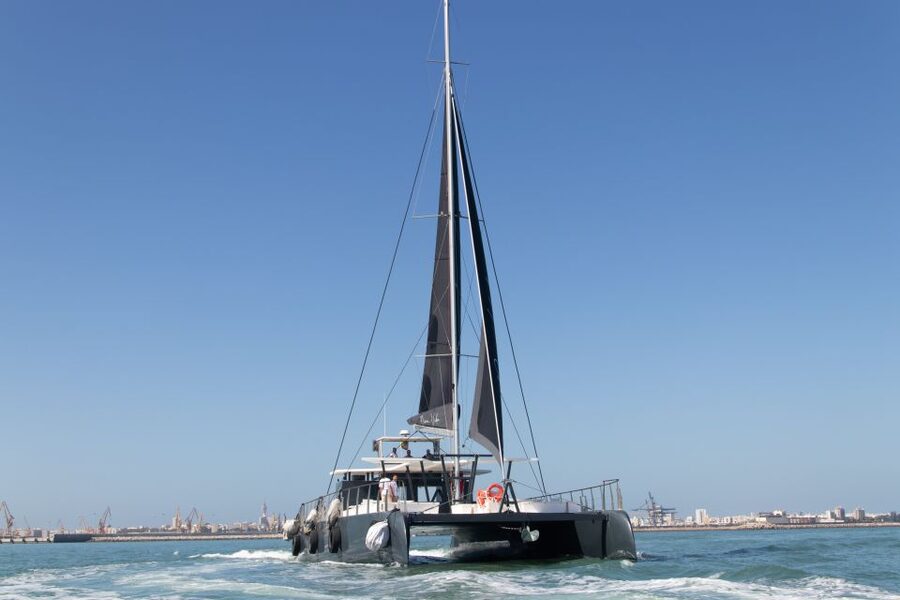 Sancti Petri: Catamaran Cruise with Swim Stop and lunch - The return along Costa de la Luz