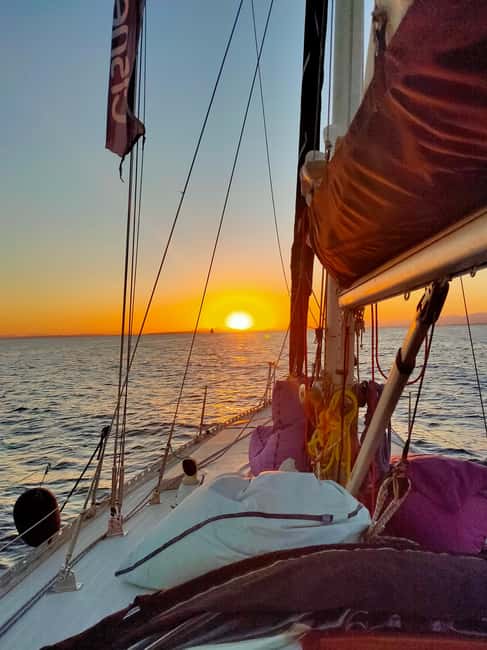 Santa Pola: Sail to Tabarca, snorkel, and enjoy sunset with a tasting - Key things to know before you book