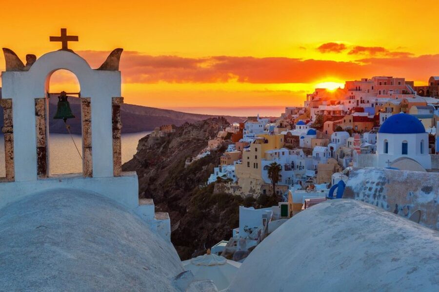 Santorini: Catamaran Cruise, Winery, & Oia Sunset Combo Tour - What the schedule feels like in practice