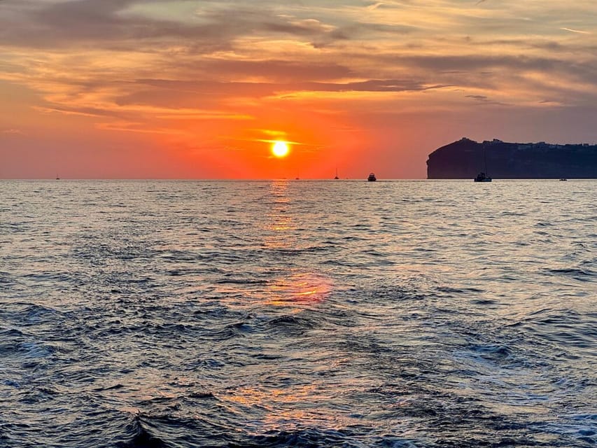 Santorini:Cruises with Catamaran around the Volcanic Island. - From your hotel to Vlychada Marine