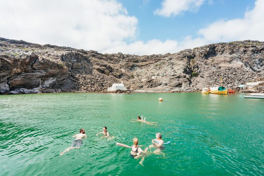 Santorini: Luxury Catamaran Day Trip with Meal and Open Bar - Should you book the Sunset Oia catamaran?