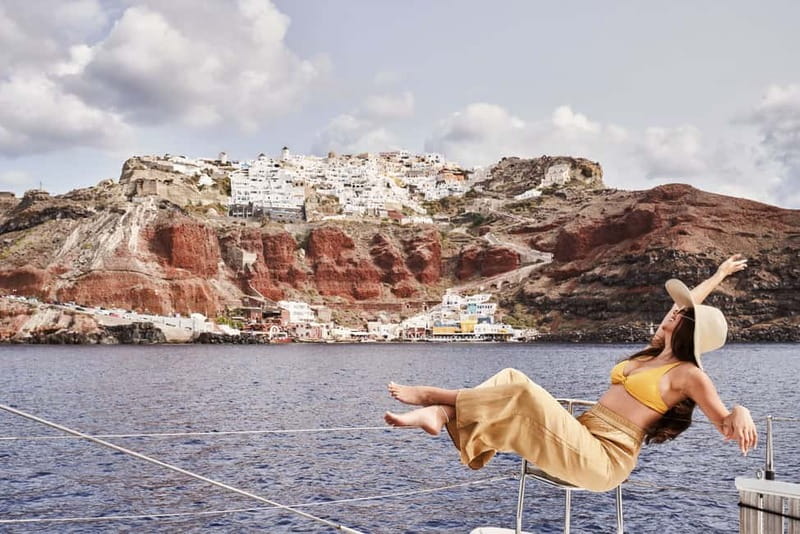 Santorini: Majestic Catamaran Cruise with Meal and Drinks - What the $159 price really covers