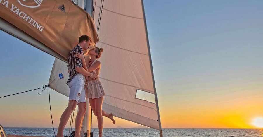 Santorini: Platinum Catamaran Cruise w/ BBQ Meal & Open Bar - Why this Santorini catamaran cruise works so well