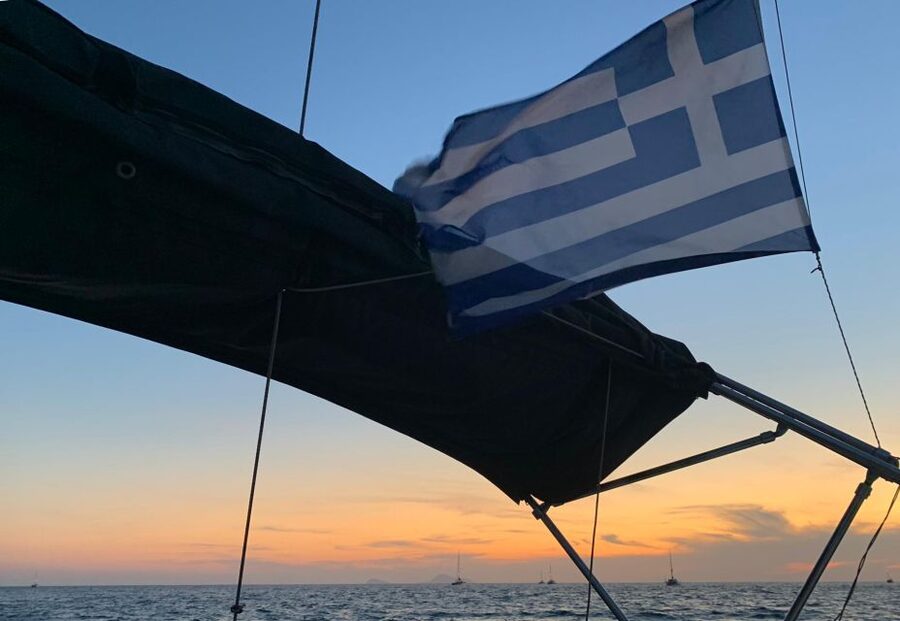 Santorini: Private 5-Hour Sunset Sailing Tour with Dinner - Leaving Vlychada and following Santorini’s southern coast