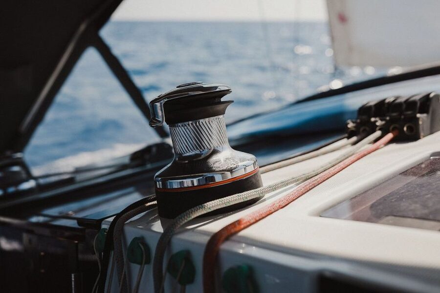Santorini: Private Caldera Sailing Trip with Open Bar & Meal - Choosing daylight or sunset