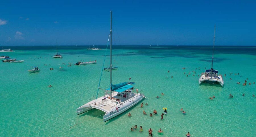 Saona Island Comfort Experience by Catamaran - Bayahibe to the Caribbean Sea