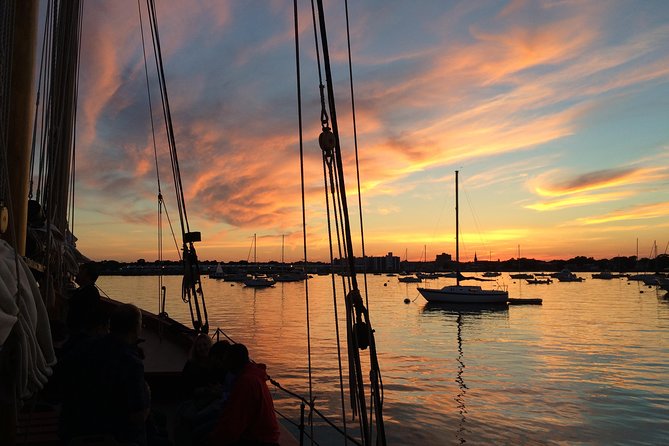 Schooner Fame Sailing Tour - How much history will you hear?