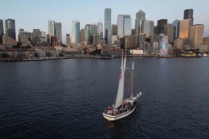Seattle Sailing Harbor Tour - Mountains, clouds, and the luck of the day
