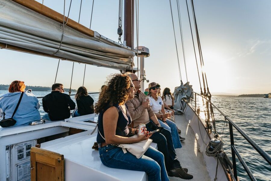 Seattle: Tall Sailboat Sunset Harbor Cruise - Booking and meeting tips