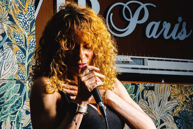 Seine River Dinner Cruise with Live Singer by VIP Yacht de Paris - Getting to Port de la Rapée