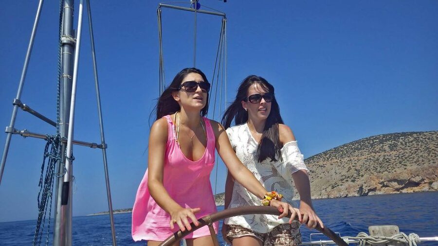 Semi-Private :Full-Day Sailing Tour Swim, Snacks & Drinks - Should you book Annabella?