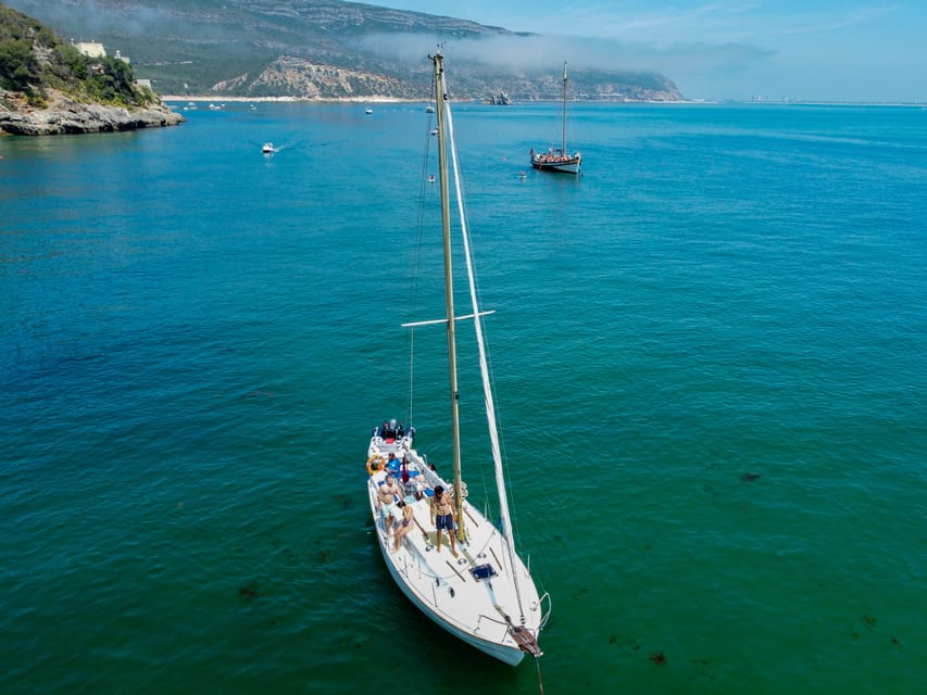 Serra da Arrábida : Sailing Tour - Sailing toward the Sado estuary