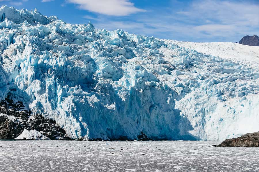 Seward: Kenai Fjords National Park Catamaran Cruise w/Lunch - The glacier stop and the sound of falling ice