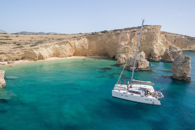 Shared Catamaran All inclusive-Day Cruise to Naxos or Paros - What the crew adds to the day