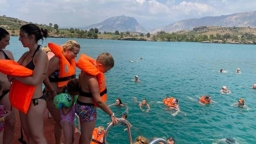 Side: Guided Tour and Electric Catamaran Cruise, Waterfall - Green Lake lunch at Gölbaşı Restaurant