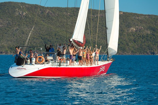 Siska - 2 day 1 Night - Maxi Sailing Tour of the Whitsundays - An overnight bunk aboard a maxi yacht