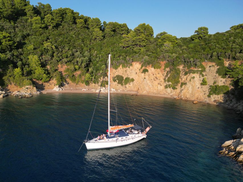 Skiathos: Private Sailing Trip with Lunch and Snorkeling - The final sail via Arkos island