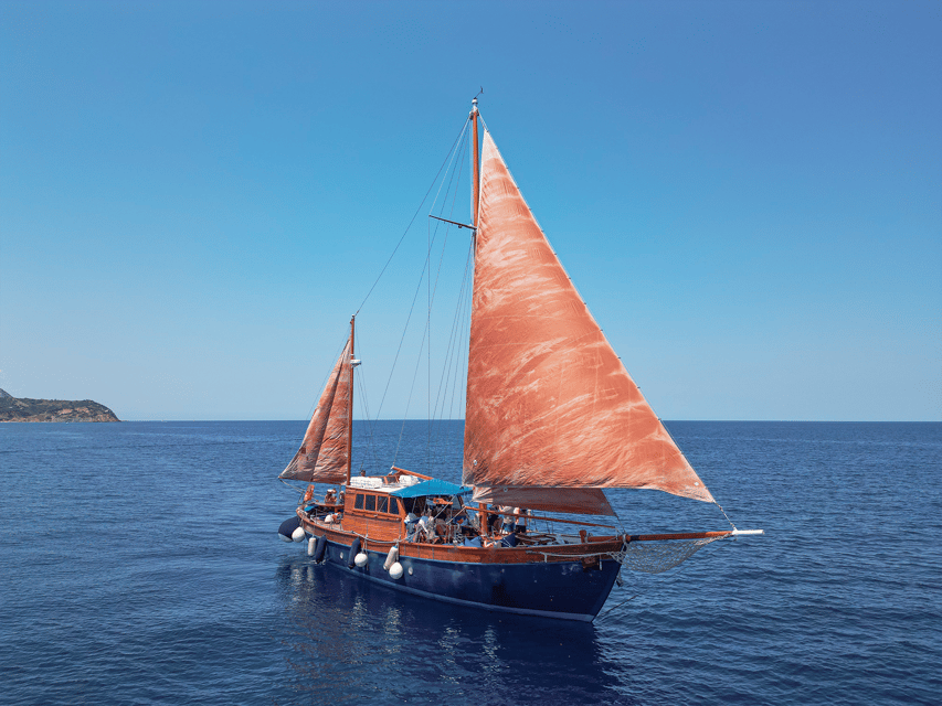 Skiathos: Wooden Sailboat Full- or Half-Day Trip with Meal - Kastani Beach and the movie connection
