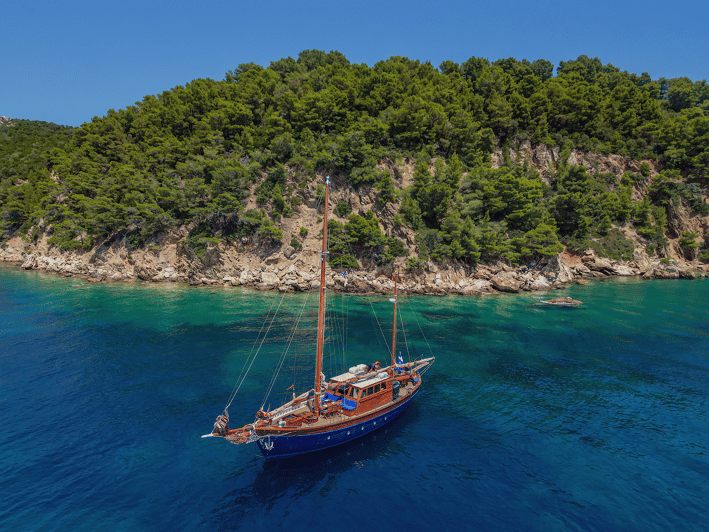 Skiathos: Wooden Sailboat Full- or Half-Day Trip with Meal - Tsougria and the blue-water stops