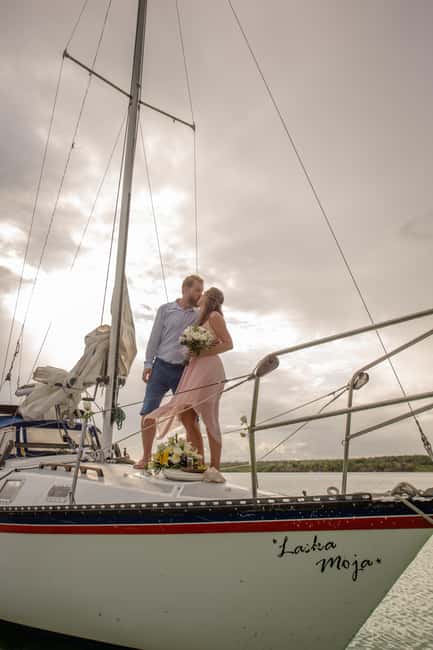 Slow Sailing Bacalar - 3-hours of Nature and crystal waters - The $37 price and what you receive