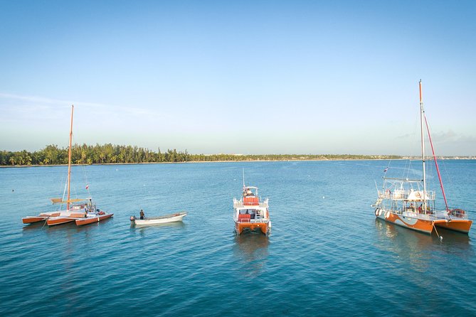 Small-Group Cruising and Snorkeling Catamaran Tour - How the crew shapes the experience