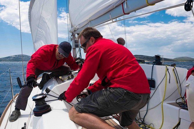 Small-Group Sailing Lesson in Barcelona - Three hours of hands-on sailing