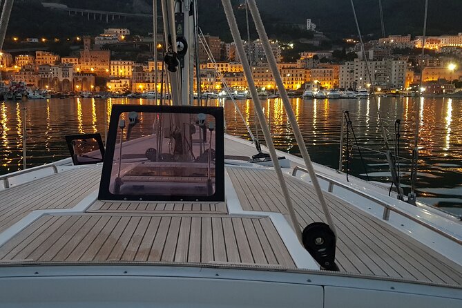 Small Group Sailing Tour in Amalfi Coast with Aperitif - Positano, Praiano, Furore, and Li Galli Island