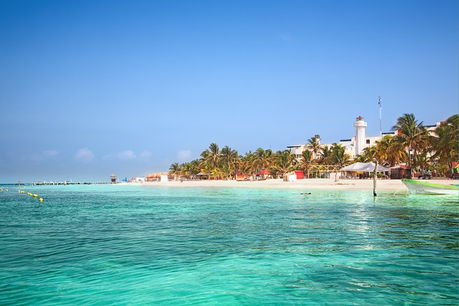Snorkeling in Isla Mujeres, Luxury Sailing- PRIVILEGE - Should You Book the PRIVILEGE Catamaran?