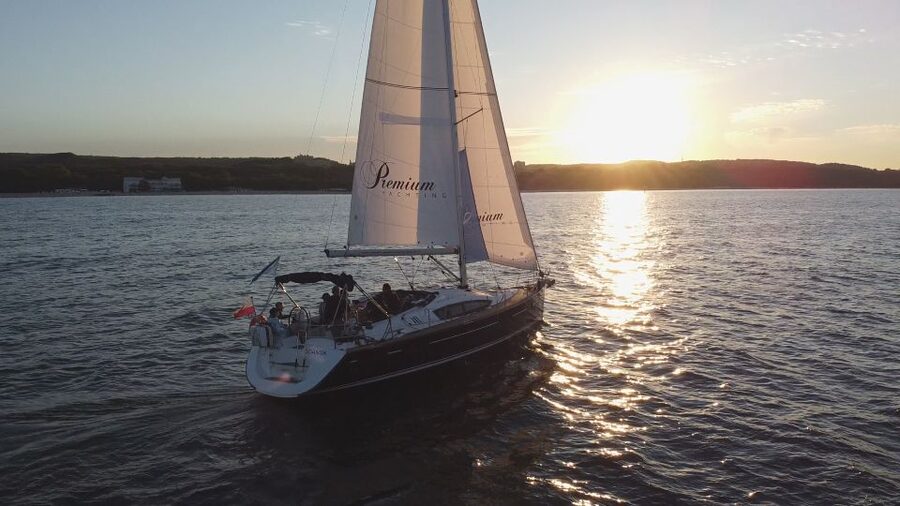 Sopot: Sunset Yacht Cruise with Welcome Drink - The coastline from the water