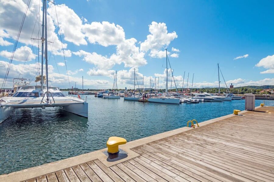 Sopot: Sunset Yachting Experience - Prosecco, comfort, and small details