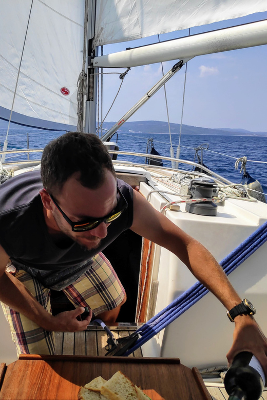 Split: Full Day Sailing Tour to Šolta Island and Brač Island - Setting Out From Split on a Six-Person Sailboat