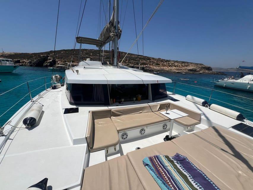 St. Paul's Bay: Half-Day Scenic Catamaran Tour with Drinks - Why the 20-person limit matters on Malta’s coast