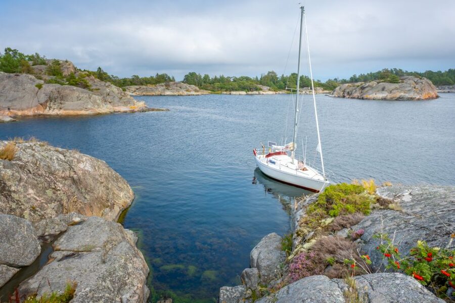 Stockholm: Archipelago Sailing Adventure with Island Chill - A thousand islands, but only one day