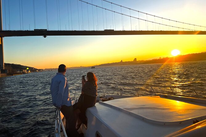 Sunset or Daytime Istanbul Guided Luxury Yacht Cruise with Snacks - Beylerbeyi Palace and the Asian shore