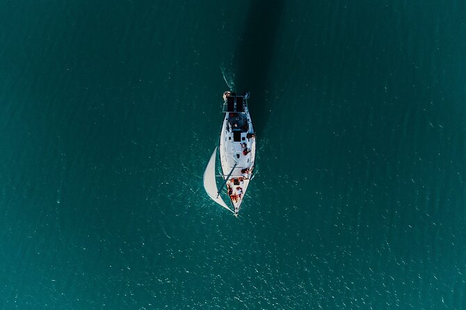 Sunset Sailing Tour in Bacalar with Outdoor Bar and Lunch - Key points at a glance