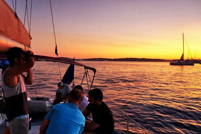 Sunset Sailing Tour on the Pakleni islands - Who will enjoy this outing most