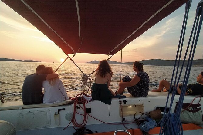 Sunset Sailing Tour on the Pakleni islands - The Pakleni Islands from the water