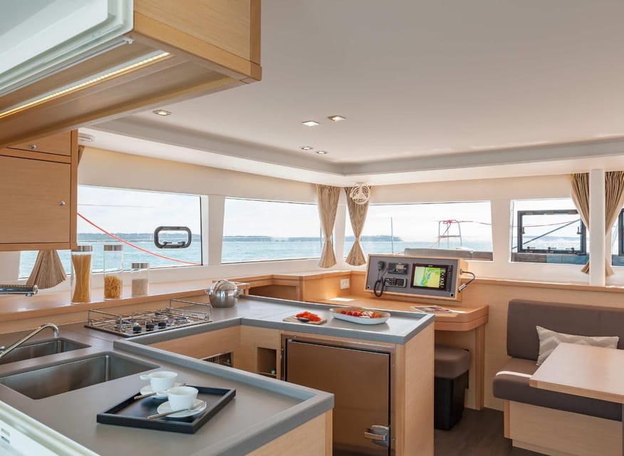 SUP Safari - Catamaran Cruise Dia Island & Gourmet Delights! - A Catamaran That Supports a Full Half-Day