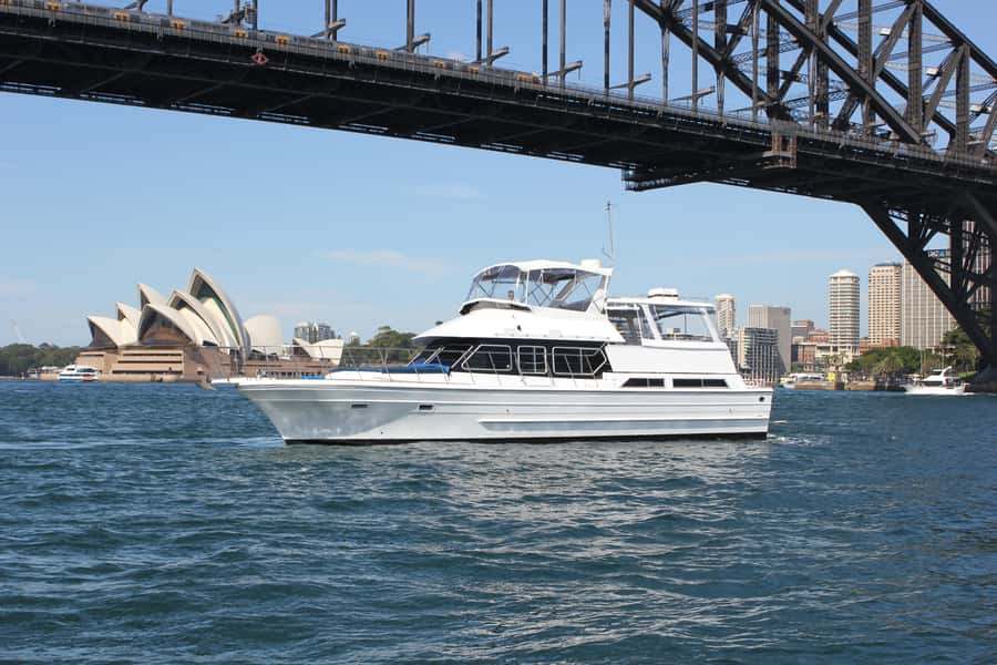 Sydney Harbour: 2-Hour Morning Yacht Cruise with Morning Tea - A quieter way to see Sydney Harbour