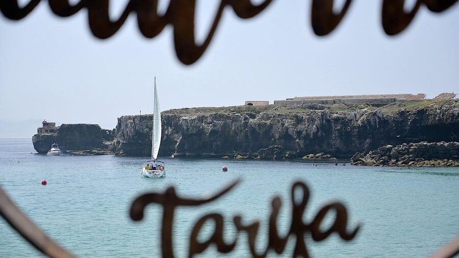 Tarifa: Sailboat Tour, Snorkelling, Tapas & Drinks - Learning to Sail Instead of Just Riding