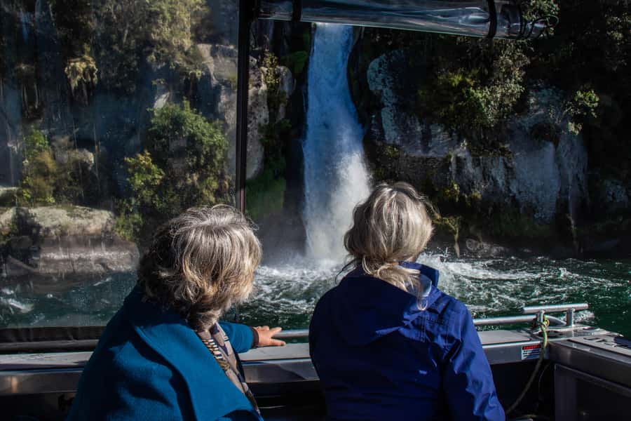 Taupo: Lake Taupo Western Bays Catamaran Tour with Bush Walk - Otupotu Falls, the first close-up