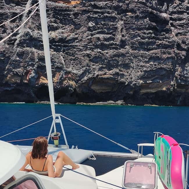 Tenerife: PRIVATE Catamaran cruise with Lunch and Drinks - Lunch, tapas, and drinks onboard