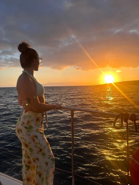 Tenerife: Sunset Catamaran Tour with Transfer, Buff & Drinks - Looking for pilot whales and dolphins