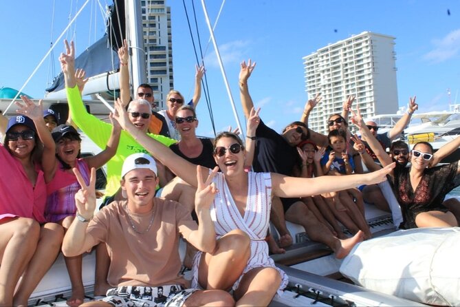 Top Isla Mujeres Catamaran Tour with Snorkel Open Bar and Buffet lunch - Lunch at Icebar Beach Club