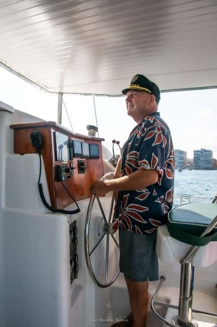 Torrevieja: Adventure tour on the catamaran Apaleo - What the $88 price means
