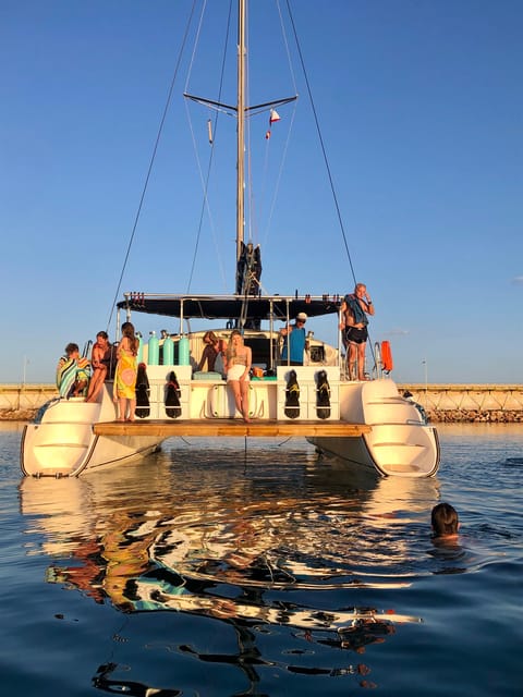 Torrevieja: Costa Blanca Catamaran Cruise - The boat itself: comfort over ceremony